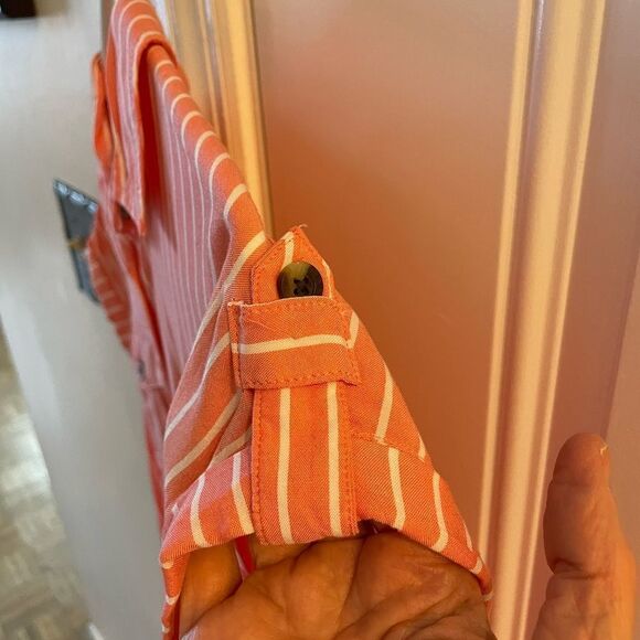 🔵 Ladies vertical stripe orange button down shirt with chest pockets size SM - Picture 9 of 10